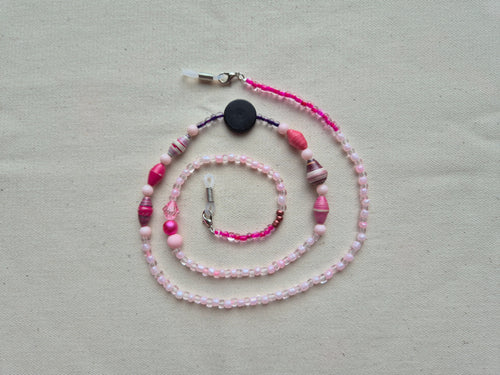 Accroche lunette - pink lady